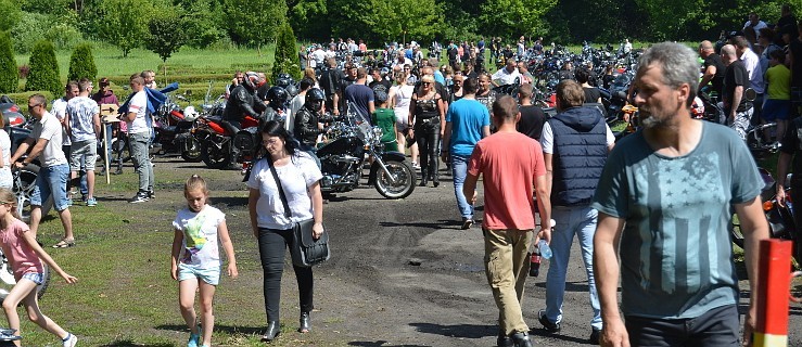 Miłośnicy motocykli spotkali się na w Koźminie [GALERIA] - Zdjęcie główne