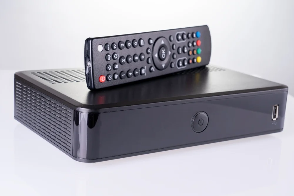 DVB-T i DVB-T2 - czym się różnią te standardy? - Zdjęcie główne