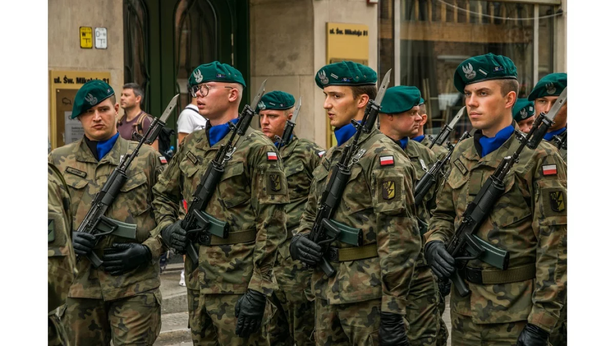 Ile zarabiają żołnierze Wojska Polskiego w 2026 roku? Oto aktualne stawki