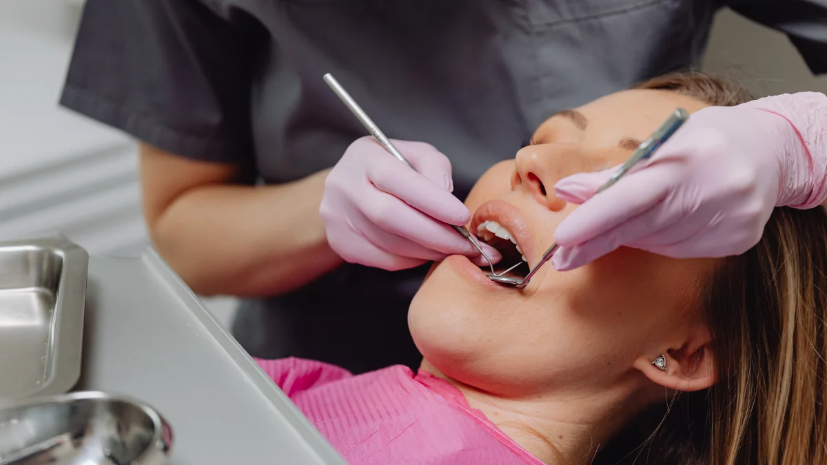 Nagły ból zęba w Wielkanoc? Sprawdź, gdzie w Wielkopolsce znajdziesz dentystę na dyżurze