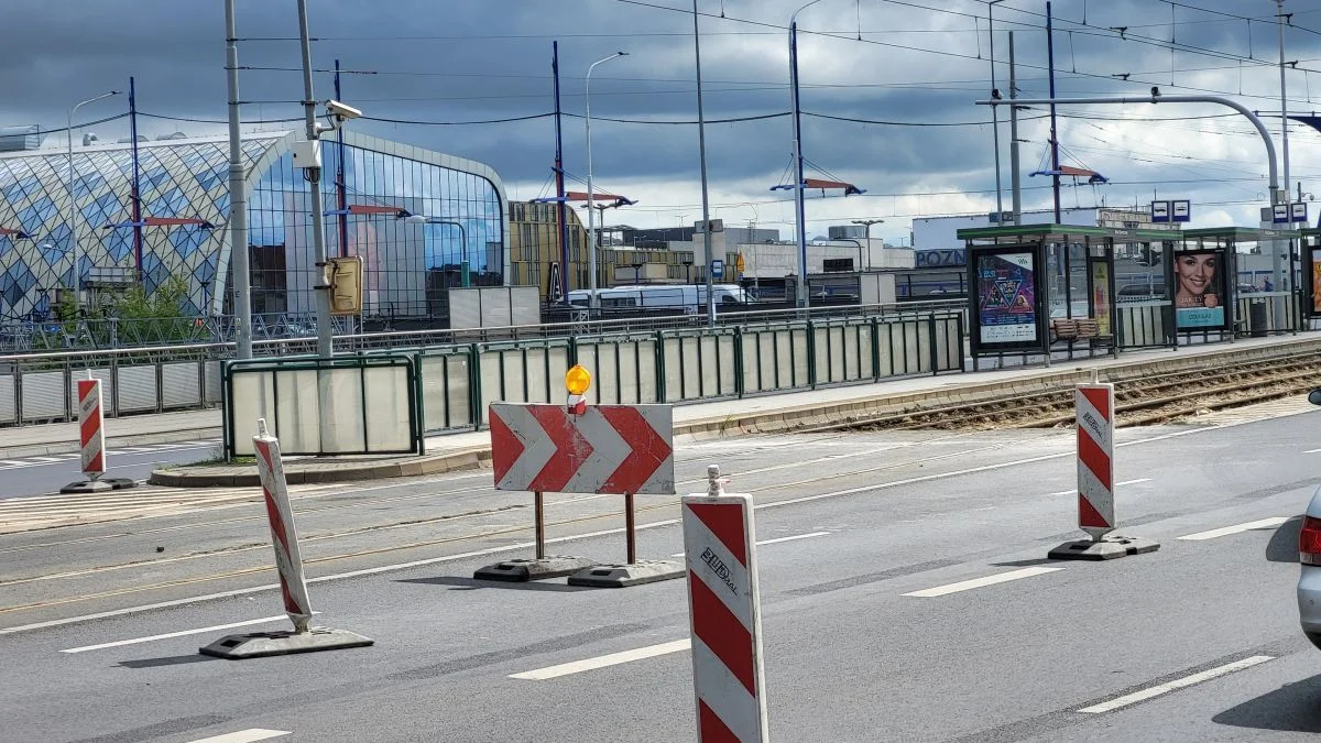 Rozpoczyna się remont Mostu Dworcowego w Poznaniu. Będą utrudnienia w ruchu i komunikacji miejskiej - Zdjęcie główne