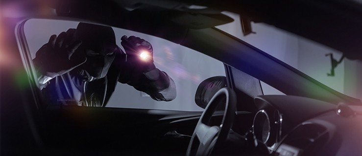 22-letni złodziej BMW zatrzymany w domu. Samochód ukradł pod osłoną nocy - Zdjęcie główne