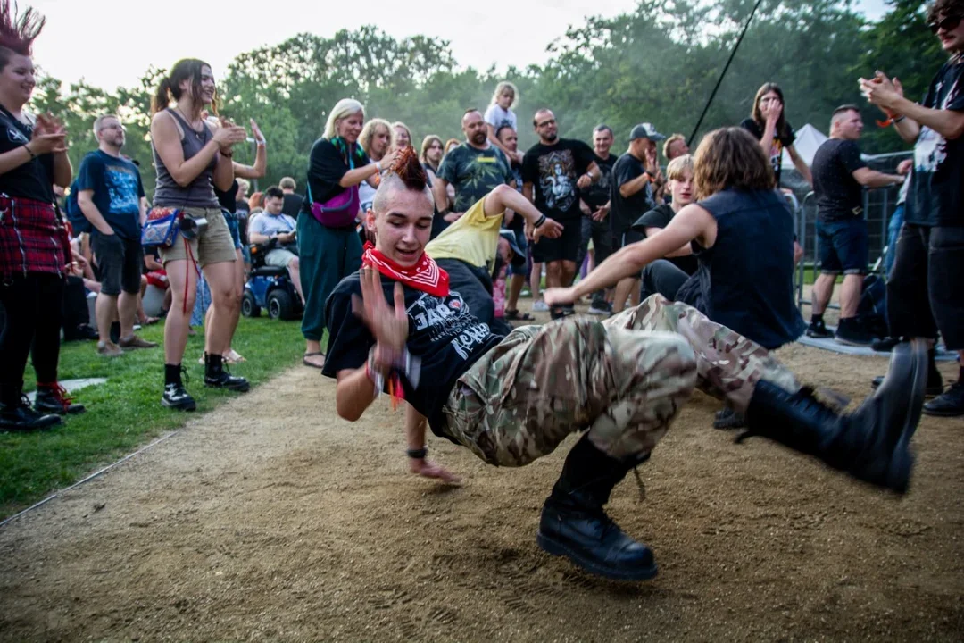 Jarocin Festiwal 2024. W piątek pierwsze koncerty na Maratońskiej [AKTUALIZACJE, ZDJĘCIA] - Zdjęcie główne