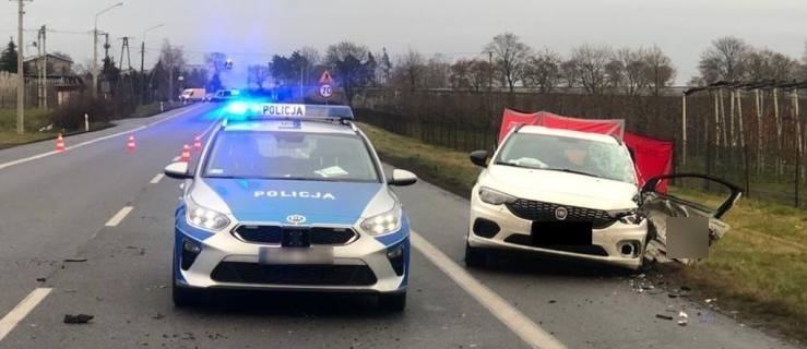 Zderzenie osobówki z ciężarówką. Nie żyje 34-latek - Zdjęcie główne