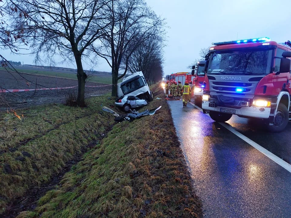 Tragiczna sobota w Wielkopolsce. Nie żyją cztery osoby [ZDJĘCIA] - Zdjęcie główne