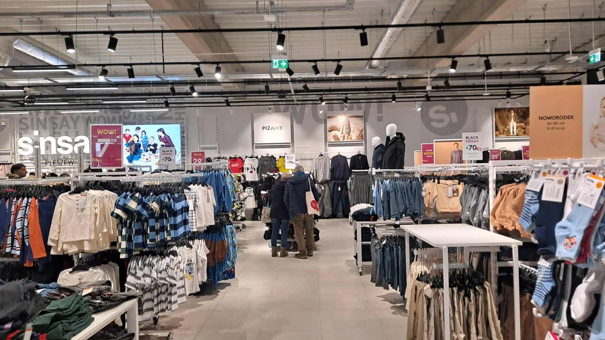 Pilny komunikat Sinsay. Sieć apeluje o zwrot tych produktów. Wykryto niebezpieczną substancję