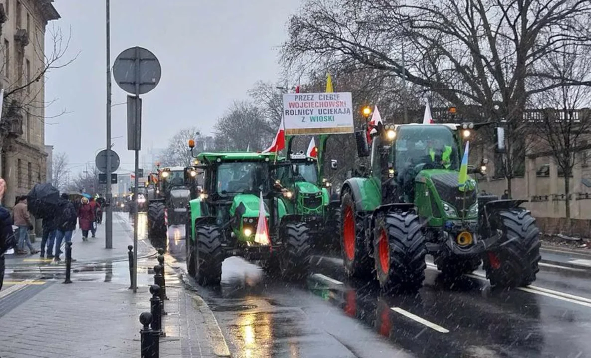 Wielkopolscy rolnicy protestują. Traktory sparaliżują Poznań? [ARTYKUŁ AKTUALIZOWANY] - Zdjęcie główne