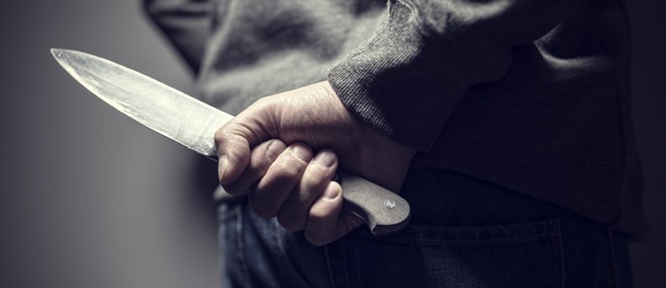 Matka zaatakowała nożem dwóch synów. Nie żyje 8-latek  - Zdjęcie główne