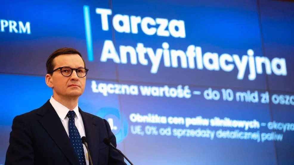 Mateusz Morawiecki zapowiada obniżki cen gazu i paliw. Ile będą kosztować?  - Zdjęcie główne