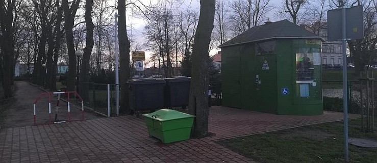 Wysadzili parkomat, uszkodzili zamki, zabrali pieniądze. Gmina ma duże problemy  - Zdjęcie główne