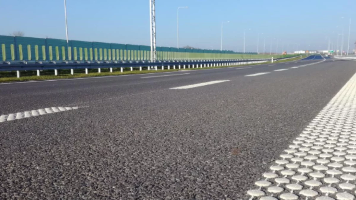 Nowa „dwupasmówka” połączy Kalisz i Ostrów z autostradą. GDDKiA podpisała umowę