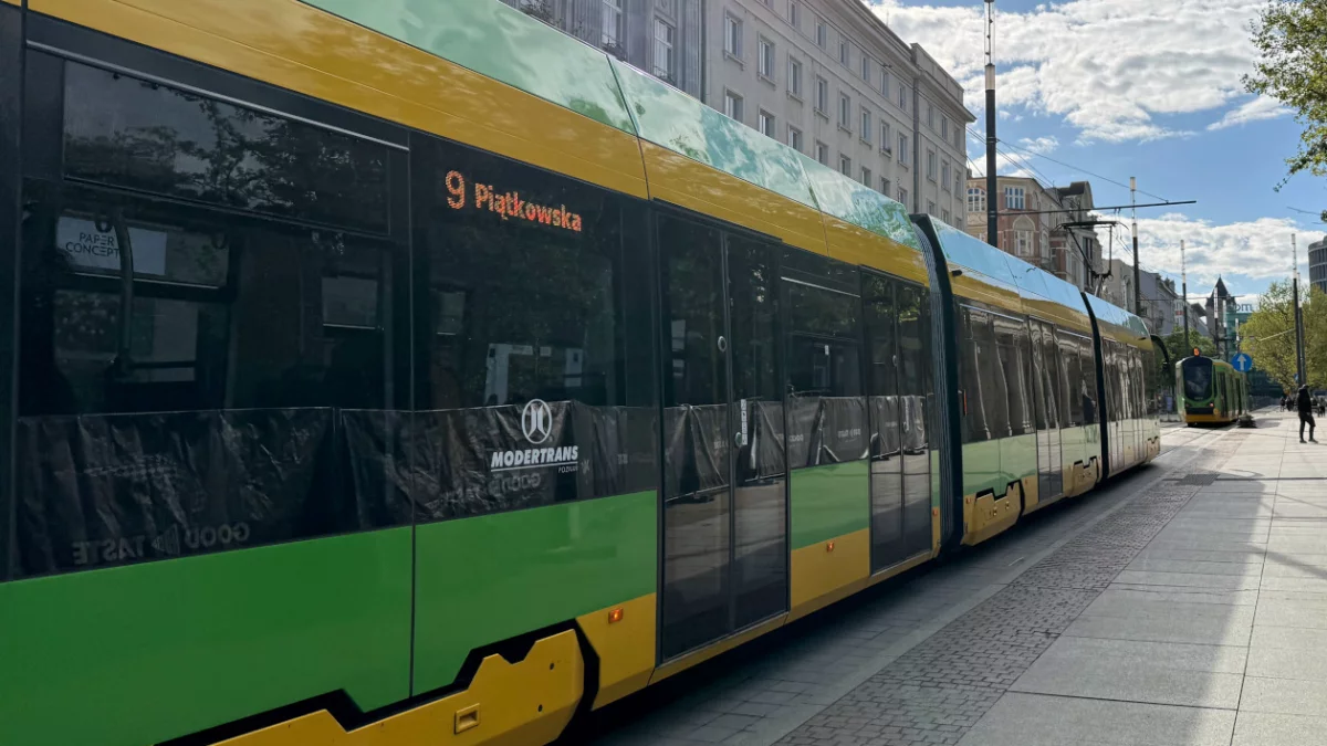 Awaria gazociągu na Jeżycach. Zmiany w kursowaniu tramwajów i autobusów [AKTUALIZACJA] - Zdjęcie główne