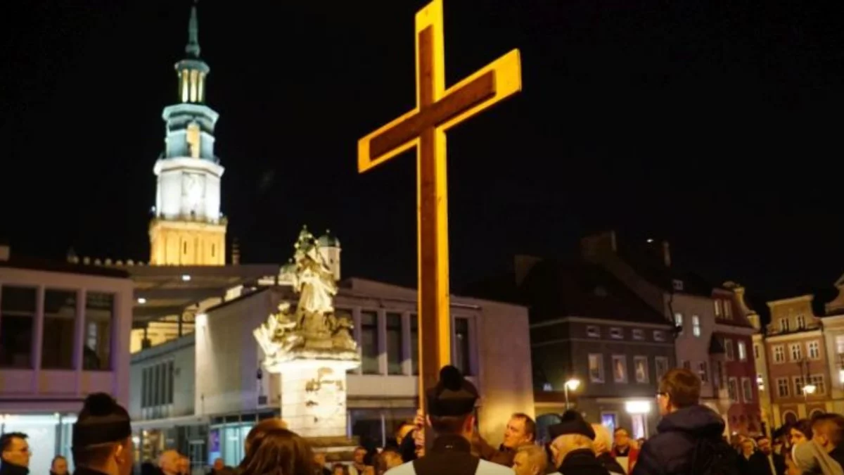 Wielka Droga Krzyżowa przejdzie ulicami Poznania. Sprawdź trasę i godziny nabożeństwa