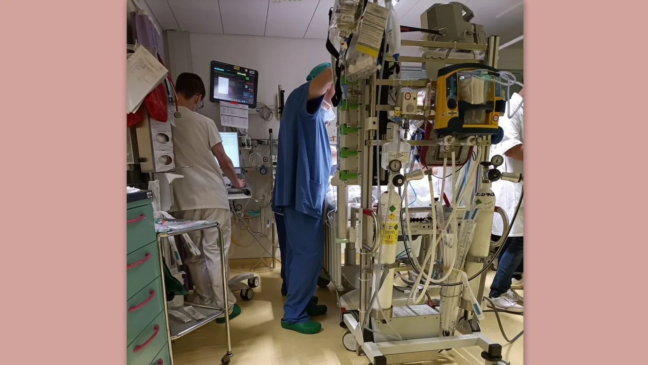 3-letnia Tosia spod Rawicza przeszła skomplikowaną operację serca w Genewie - Zdjęcie główne