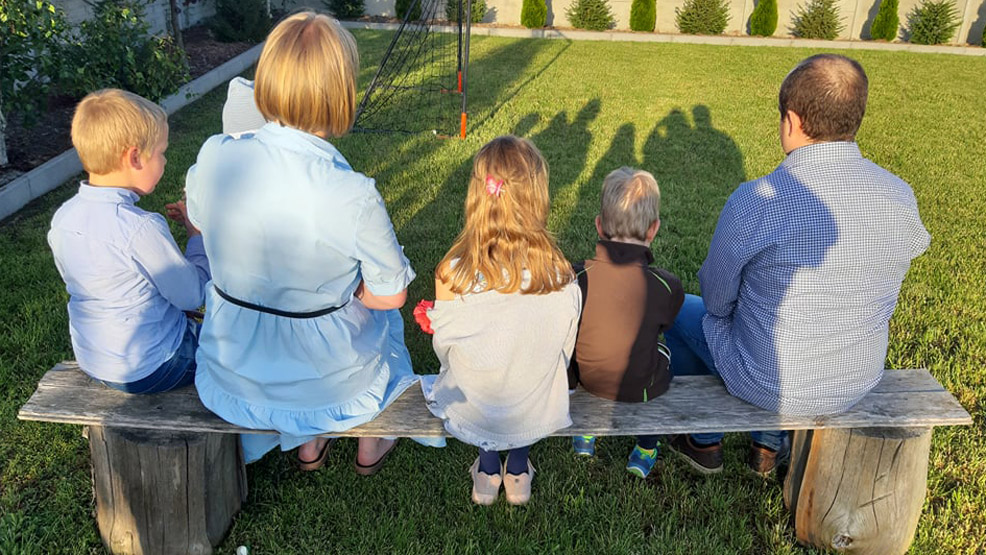 Adopcja. Opowieść o miłości silniejszej niż medycyna - Zdjęcie główne