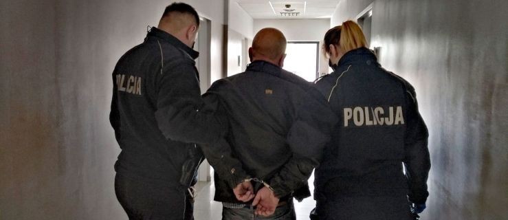 Pijany z bronią groził śmiercią starszej kobiecie i jej opiekunowi - Zdjęcie główne